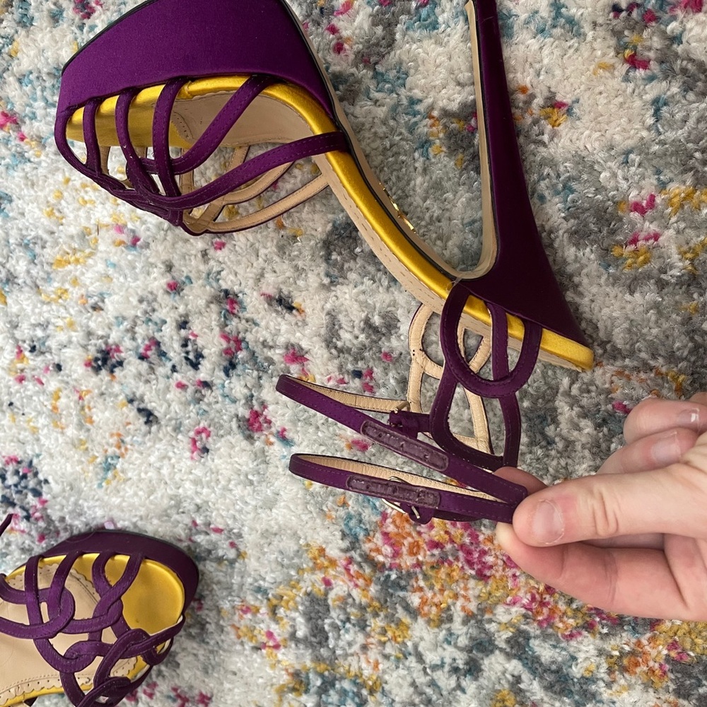 Designer Italian Pump Charlotte Olympia
